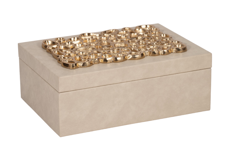 Caja Rectangular Vinipiel Beige con Detalle Dorado en Tapa