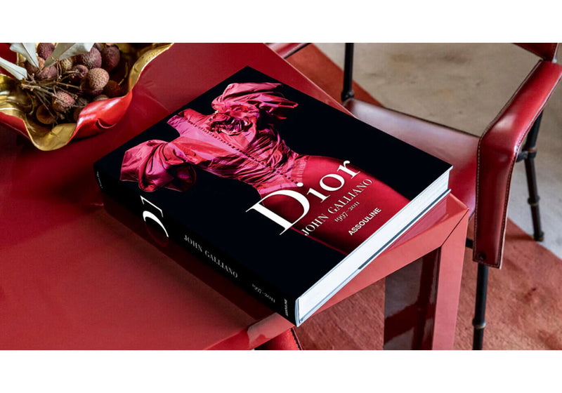 Libro Dior by John Galliano